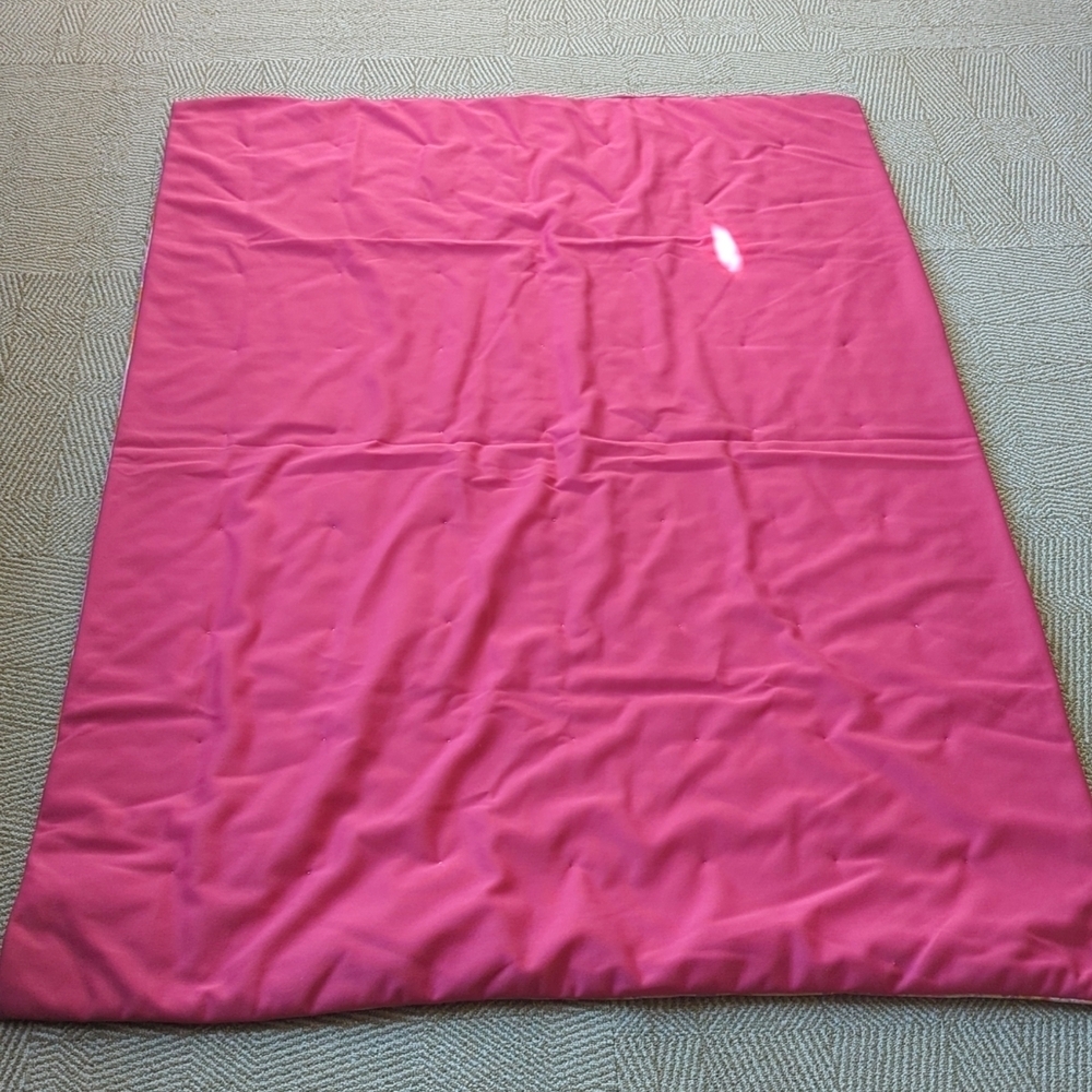 Vintage Handmade 60s/70s Girlie Pink Floral Polyester Floral Throw Blanket Quilt - Picture 4 of 5